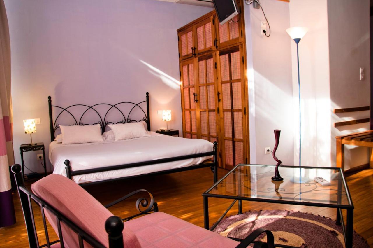 Hotel Restaurant Le Combava อันตานานารีโว ภายนอก รูปภาพ