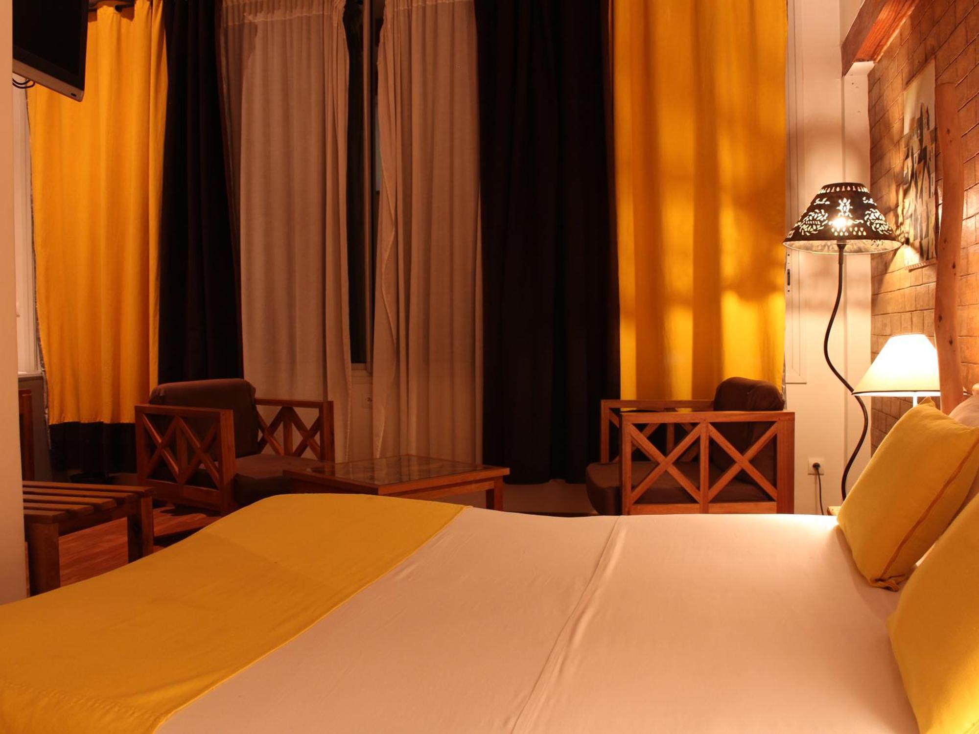 Hotel Restaurant Le Combava อันตานานารีโว ภายนอก รูปภาพ